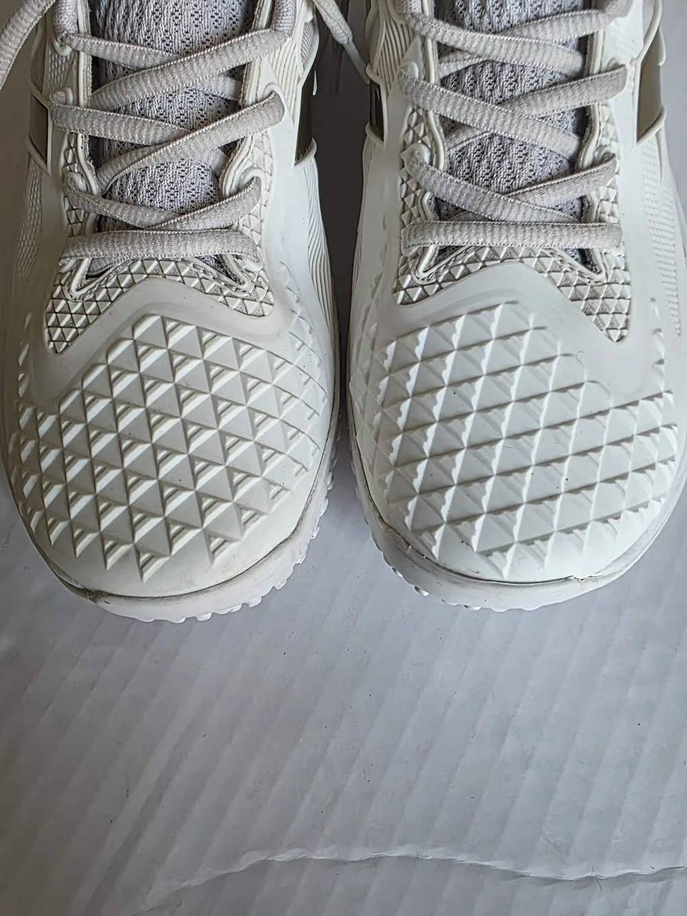 New Balance FuelCell Ohtani 1 Trainer White Men's 7.5 Sneakers Baseball Shoes
